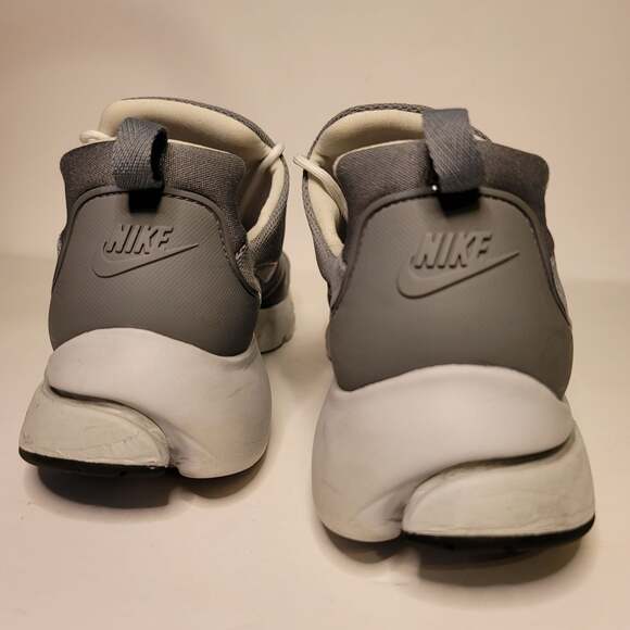 Nike Presto Fly 
Cool Gray
Size 12 - Picture 4 of 5